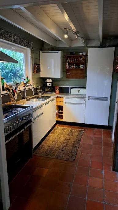 Comfortable In A Unique Location In Forest *